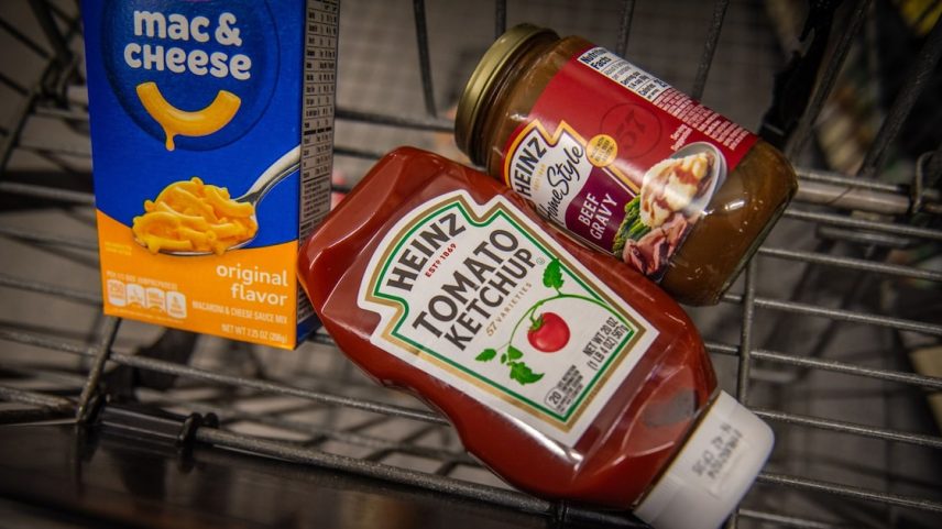A Kraft Heinz não conseguiu atingir suas ambições de crescimento e sucesso como empresa unificada. (Foto: Tiffany Hagler-Geard/Bloomberg)