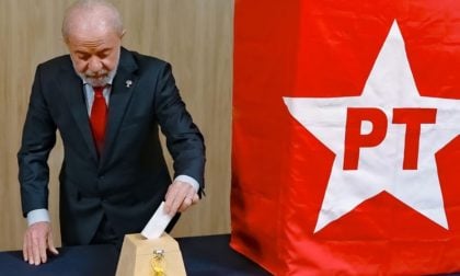 O presidente Lula votou pela manhã na eleição que vai definir o novo presidente do PT. (Foto: Reprodução)