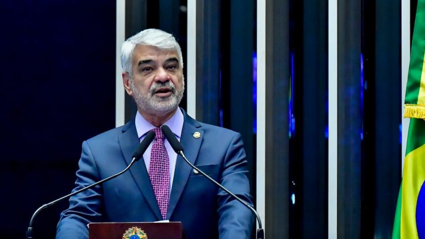 Humberto Costa (PT) encabeça a lista de signatários de manifesto da base de Lula em defesa de ministros do STF (Foto: Waldemir Barreto/Agência Senado)