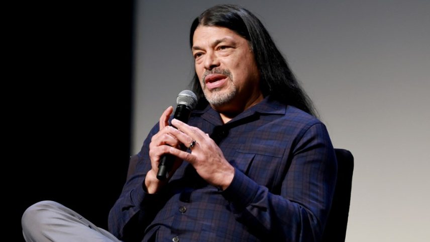 Robert Trujillo, do Metallica, fala à Billboard sobre tocar no festival Back to the Beginning do Black Sabbath, dizendo que é o "fechamento de um capítulo". (Foto: Reprodução)