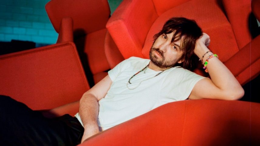Kevin Parker cumpriu sua promessa de lançar novo Tame Impala, entregando um novo single como o suposto primeiro gosto de um próximo álbum. (Foto: Reprodução)