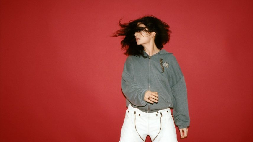 A 'Virgin' de Lorde e a trilha sonora de 'KPop Demon Hunters' disputam posições na lista Billboard 200 da próxima semana. (Foto: Reprodução)