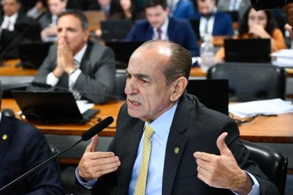 Relatório do senador Marcelo Castro (MDB-PI) sobre o novo Código Eleitoral está empacado na CCJ. (Foto: Carlos Moura/Agência Senado)