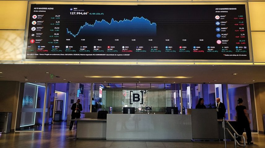 Bolsa de valores: agenda do dia é fraca (Foto: Cris Faga/Dragonfly Press/Agência O Globo)