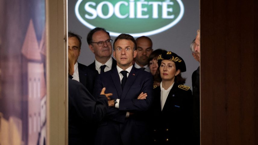 A resposta não deve demorar: Macron ameaça Irã com retaliações por franceses encarcerados (Foto: VALENTINE CHAPUIS / AFP)