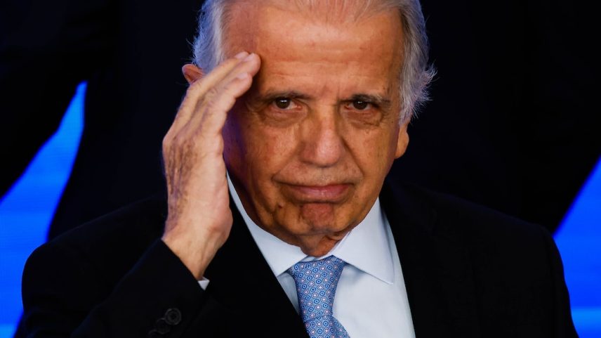 Ministro da Defesa José Múcio Monteiro faz apelo para que Forças Armadas obtenham financiamento. (Foto: Wilton Júnior/Estadão)