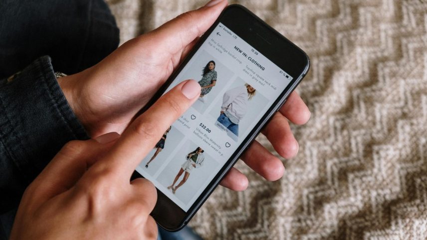 Compras shopping online e-commerce aplicativo (Foto: Pexels)