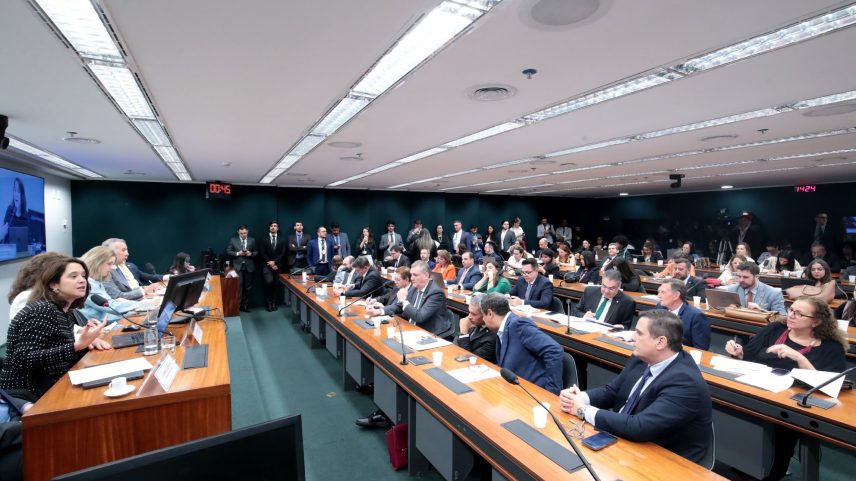 Lula pede respeito a Trump: 'Se ele cobrar 50% (de tarifa) da gente, a gente vai cobrar 50% dele' (Foto: Reprodução)