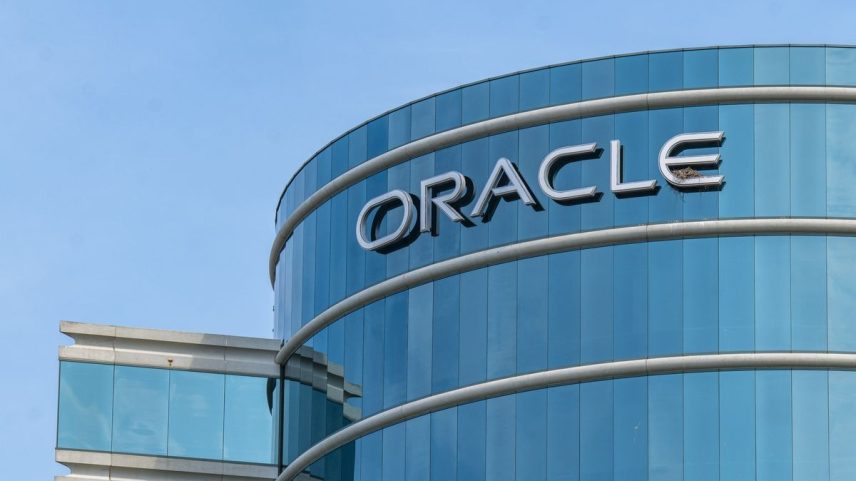 Parceria entre OpenAI, Oracle e outras gigantes avança com projetos bilionários e novos centros de dados em diversos estados dos EUA (Foto: Bloomberg)