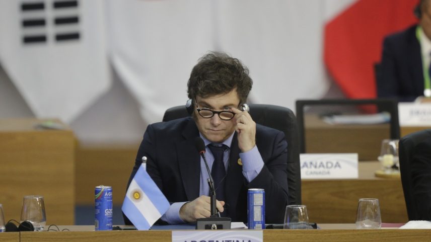 Presidente da Argentina, Javier Milei, durante reunião de cúpula do G20 (Foto: Domingos Peixoto/Agência O Globo)