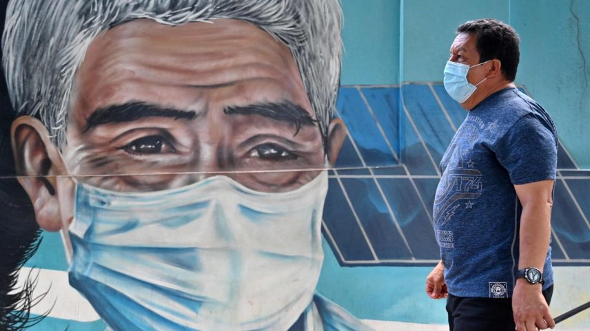 Servidores públicos de Honduras retornam ao trabalho remoto por surto de covid (Foto: Orlando Sierra/AFP)