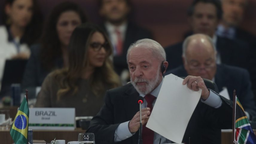 Lula participa de sessão plenária da Cúpula dos Brics no sábado, 6 de julho; presidente brasileiro também abriu sessão plenária do grupo nesta segunda, 7 (Foto: Pedro Kirilos/Estadão)