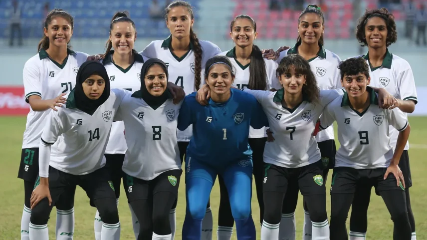 A equipe feminina do Paquistão competiu no Campeonato Sul-Asiático de Futebol Feminino 2024 no Nepal (Foto: Getty Images)