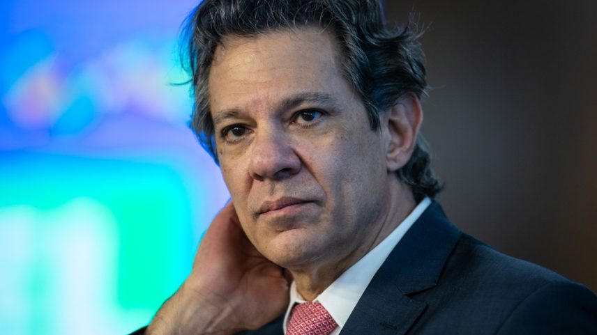 Fernando Haddad: auxílio em estudos (Foto: Brenno Carvalho/Ag. O Globo)