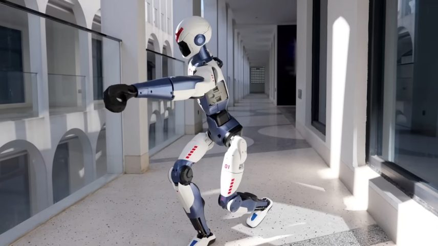Robô R1 da Unitree foi anunciado por menos de US$ 6 mil no WAIC 2025 (Foto: Reprodução/Unitree)