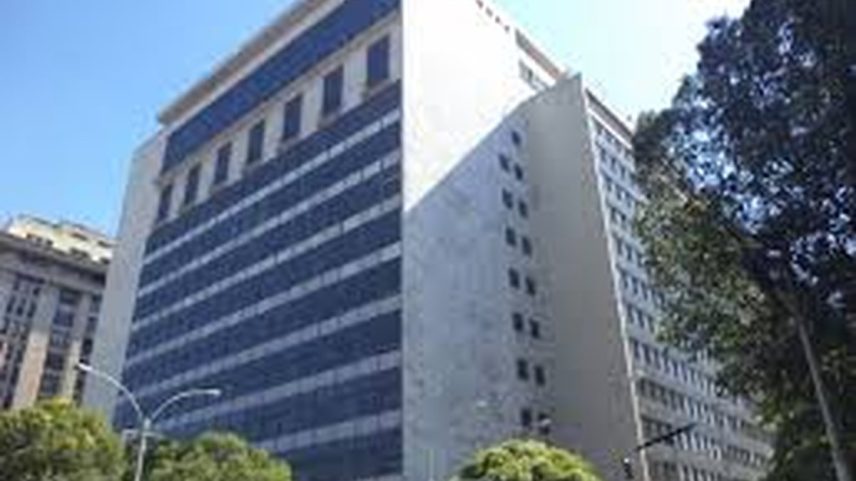 Sede do Jockey, no Centro do Rio: sede do Brics? (Foto: Reprodução)