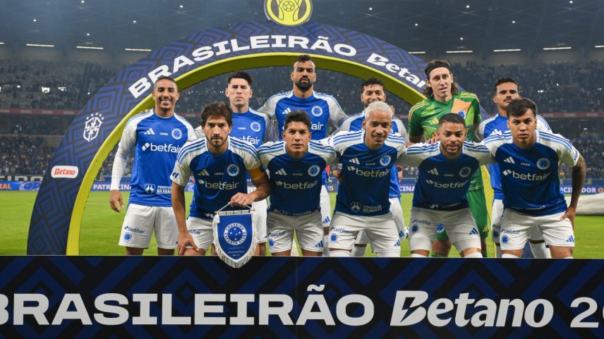 Cruzeiro é o líder do Campeonato Brasileiro, com 33 pontos (Foto: Pedro Vilela/Getty Images)