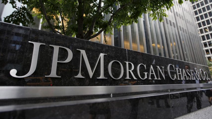 JPMorgan propõe cobrança por acesso a dados de clientes e reacende debate com fintechs (Foto: Mike Segar/File Photo/Reuters)