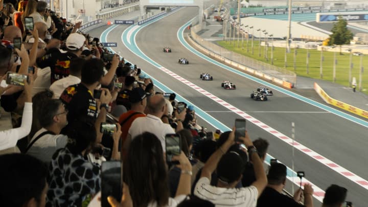 Still from Apple's "F1." (Foto: Apple)