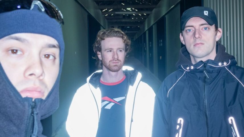 Shady Nasty, da cena musical de Sydney, se uniu aos poderosos da eletrônica Fred again.. e KETTAMA em seu mais recente single, “Air Maxes.” (Foto: Reprodução)