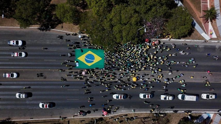 Manifestação bolsonarista em Brasília neste domingo, 20 (Foto: Redes sociais/Reprodução)