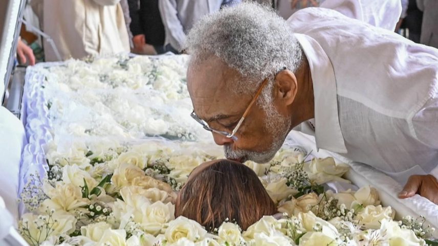 Gilberto Gil, no velório da filha, Preta (Foto: Reprodução do Instagram)