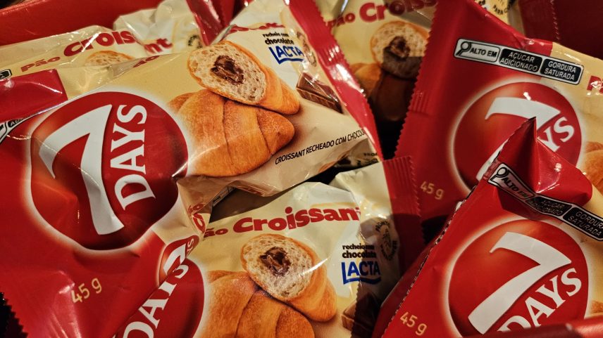 Na estratégia, também entra uma mexicana; Oxxo vai ter exclusividade de venda na fase inicial do croissant 7Days no país (Foto: Reprodução/Exame)