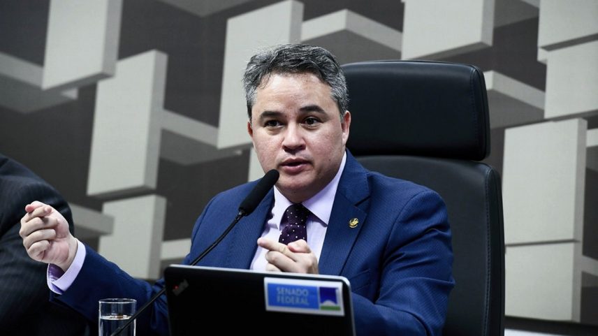 Senador Efraim Filho (União-PB) no Senado (Foto: Marcos Oliveira/Agência Senado)