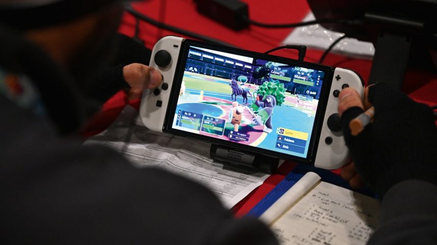 ÊXITO - O Switch 2, da Nintendo: filas nas lojas e venda recorde nos primeiros dias pelo mundo (Foto: John Keeble/Getty Images)