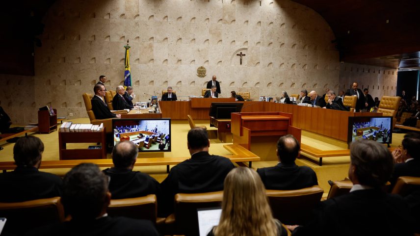 Sessão plenária do STF durante julgamento de questões envolvendo o Marco Civil da Internet (Foto: Pedro Ladeira - 27.nov.24/Folhapress)