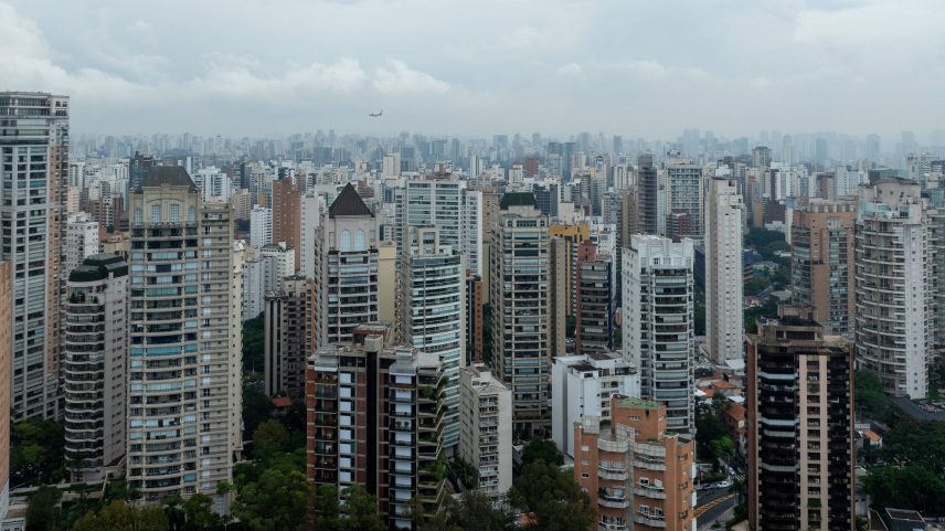 Vista aérea do bairro Vila Nova Conceição, em São Paulo (Foto: Danilo Verpa - 14.abr.2024/Folhapress)