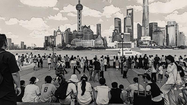 Turistas visitam o Bund em Xangai, China, em 14 de agosto de 2025. (Foto: Cfoto | Future Publishing | Getty Images)