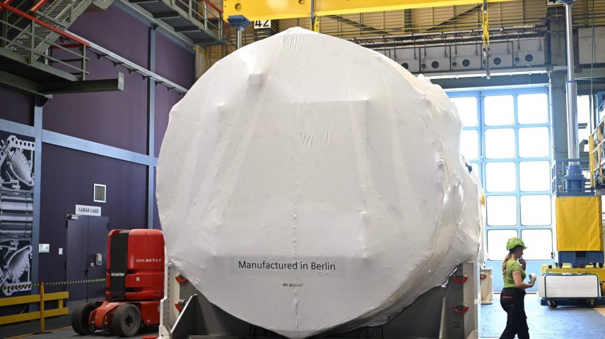 Turbina movida a gás na fábrica da Siemens Energy em Berlim, na Alemanha (Foto: Justin Tallis/AFP)