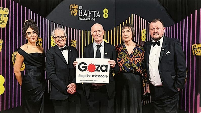 Ken Loach, Paul Laverty, Rebecca O'Brien e outros convidados nos BAFTA. (Foto: Reprodução)