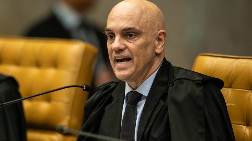 Plenário do STF durante julgamento sobre responsabilização das redes sociais; Ministro Alexandre de Moraes (Foto: Brenno Carvalho / Agência O Globo)