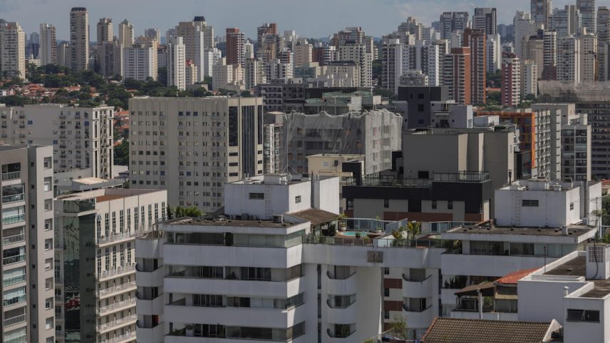 Hoje, 65% dos depósitos da poupança são direcionados pelos bancos para financiamento imobiliário (Foto: Tiago Queiroz/tiago queiroz)