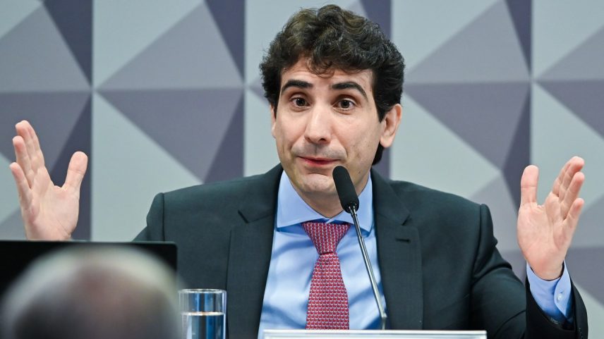 LONGA ESPERA - Galípolo: Selic começa a cair só no ano que vem (Foto: Ton Molina/Bloomberg/Getty Images)