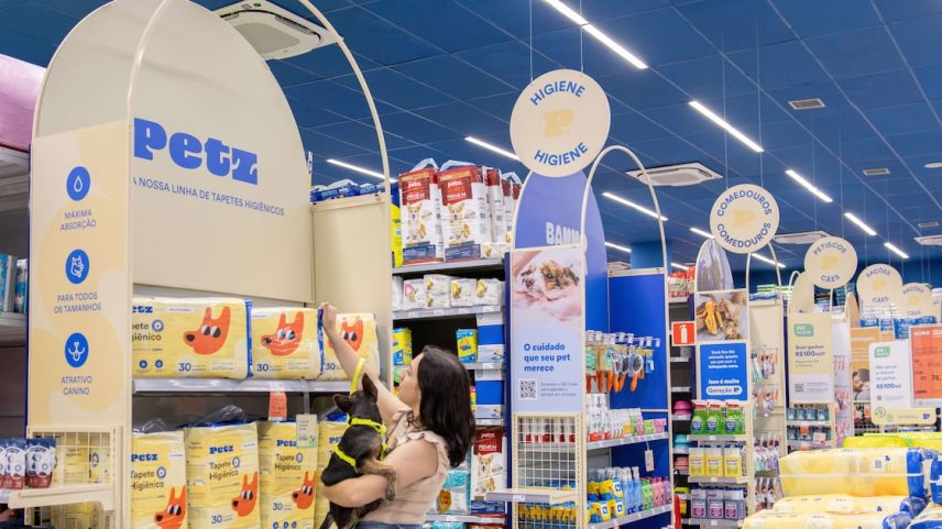 Petz: maior rede do varejo de produtos para animais de estimação acelera o crescimento em lojas físicas (Foto: Divulgação)