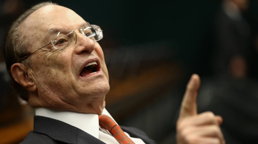 O ex-deputado Paulo Maluf em sessão na CCJ da câmara. À época, a 1ª Turma do STF negou recurso do deputado e manteve sua condenação por crime de lavagem de dinheiro (Foto: Pedro Ladeira/Folhapress)