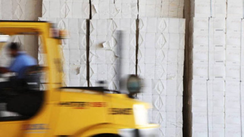 Fardos de celulose para exportação estocados em uma fábrica da Fibria em Aracruz, Espírito Santo (Foto: Rich Press/Bloomberg)