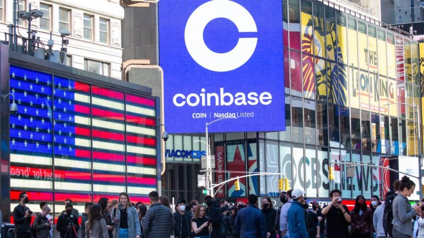 Coinbase: gestora destaca importância da corretora para a Ethereum (Foto: Bloomberg / Colaborador/Getty Images)