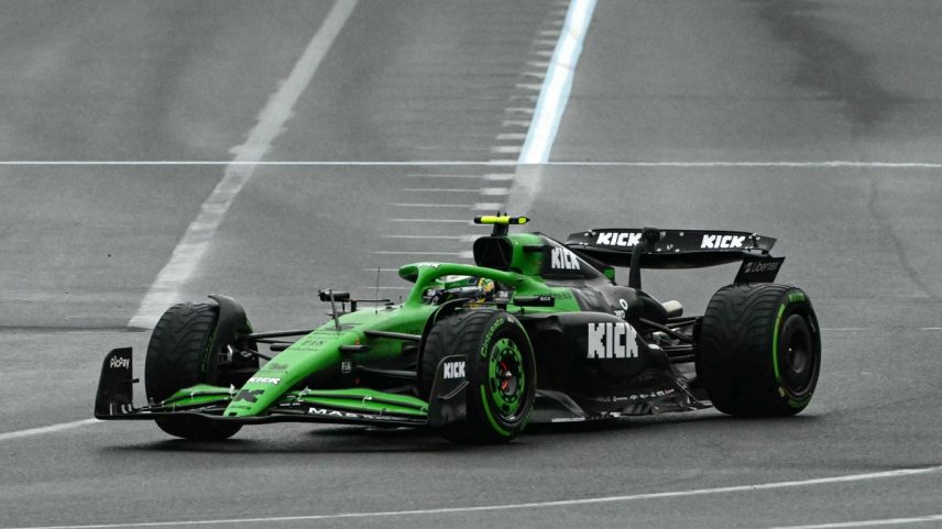Gabriel Bortoleto, piloto brasileiro na Fórmula 1, no GP da Austrália de 2025 (Foto: Saeed KHAN / AFP)