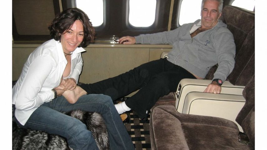 Ghislaine Maxwell e Jeffrey Epstein: ela foi condenada por tê-lo ajudado a abusar sexualmente de menores (Foto: AFP)