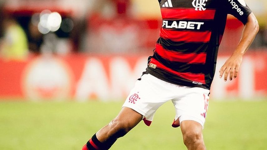 De La Cruz durante clássico entre Flamengo e Botafogo (Foto: Adriano Fontes/Flamengo)