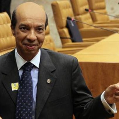 Novo embaixador no Brasil é o primeiro negro a liderar representação na Europa em um século