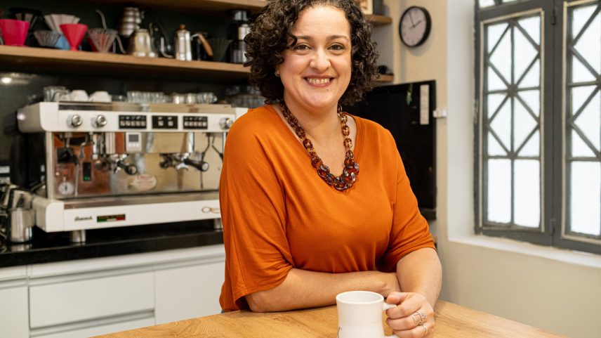 Lidiane Santos, fundadora da Kaffe Torrefação e Treinamento: “Mais do que vender, queremos transformar realidades por meio da educação, da hospitalidade e do cuidado em cada detalhe” (Foto: Reprodução)