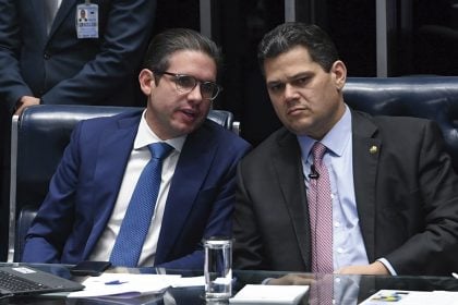 Motta e Alcolumbre tiveram dificuldade para reassumir o comando das mesas diretoras da Câmara e do Senado (Foto: Jonas Pereira/Agência Senado)