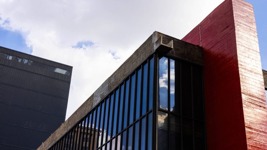 Fachada do Museu de Arte de São Paulo (Masp) na avenida Paulista (Foto: Pedro Affonso/Folhapress)