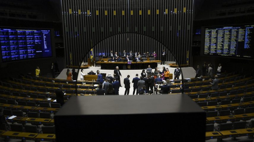 Após prisão de Bolsonaro, oposição articula ocupação do plenário e bloqueio total dos trabalhos na Câmara (Foto: Edilson Rodrigues/Agência Senado)
