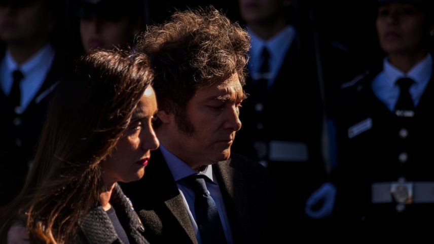 Javier Milei e Victoria Villarruel, em 2 de julho de 2024, em Buenos Aires. (Foto: Catriel Gallucci Bordoni/Getty Images)